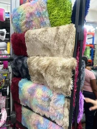alfombra peluche 1.50 x 2mts 3