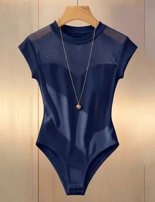 body de malla en cuello azul T-L 1