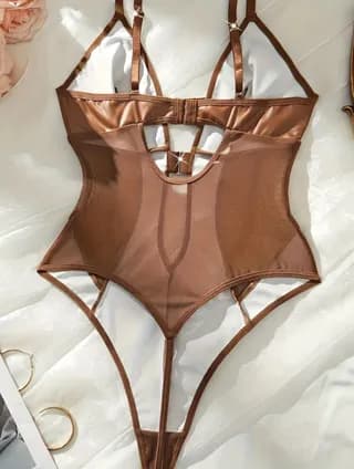 body escotado marron T-S 2